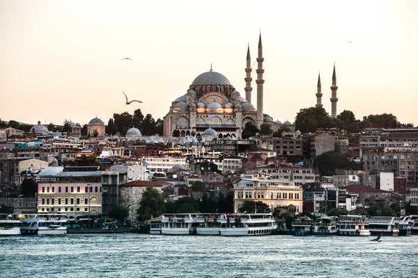 istanbul-39-s-ocean-with-cruise-ship